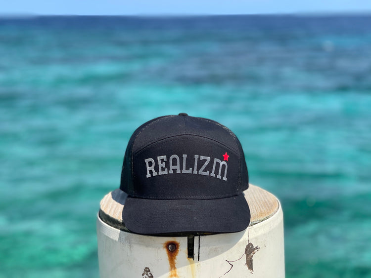 REALIZM Accessories