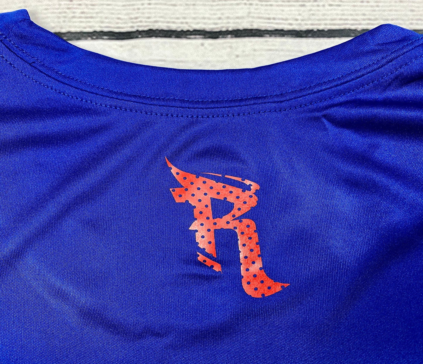 REALIZM Varsity Sleeveless Performance Muscle T-Shirt